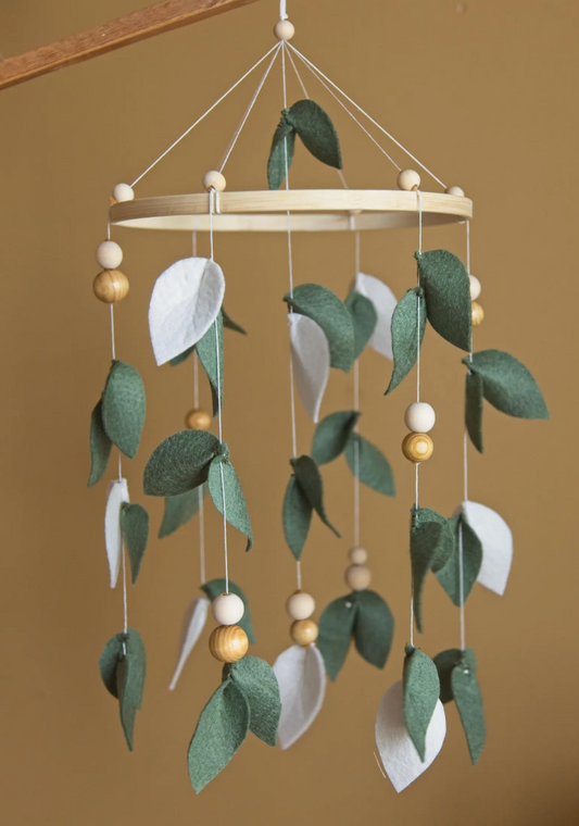 Felt Leaf Baby Mobile – Boho Green & White Nursery Decor