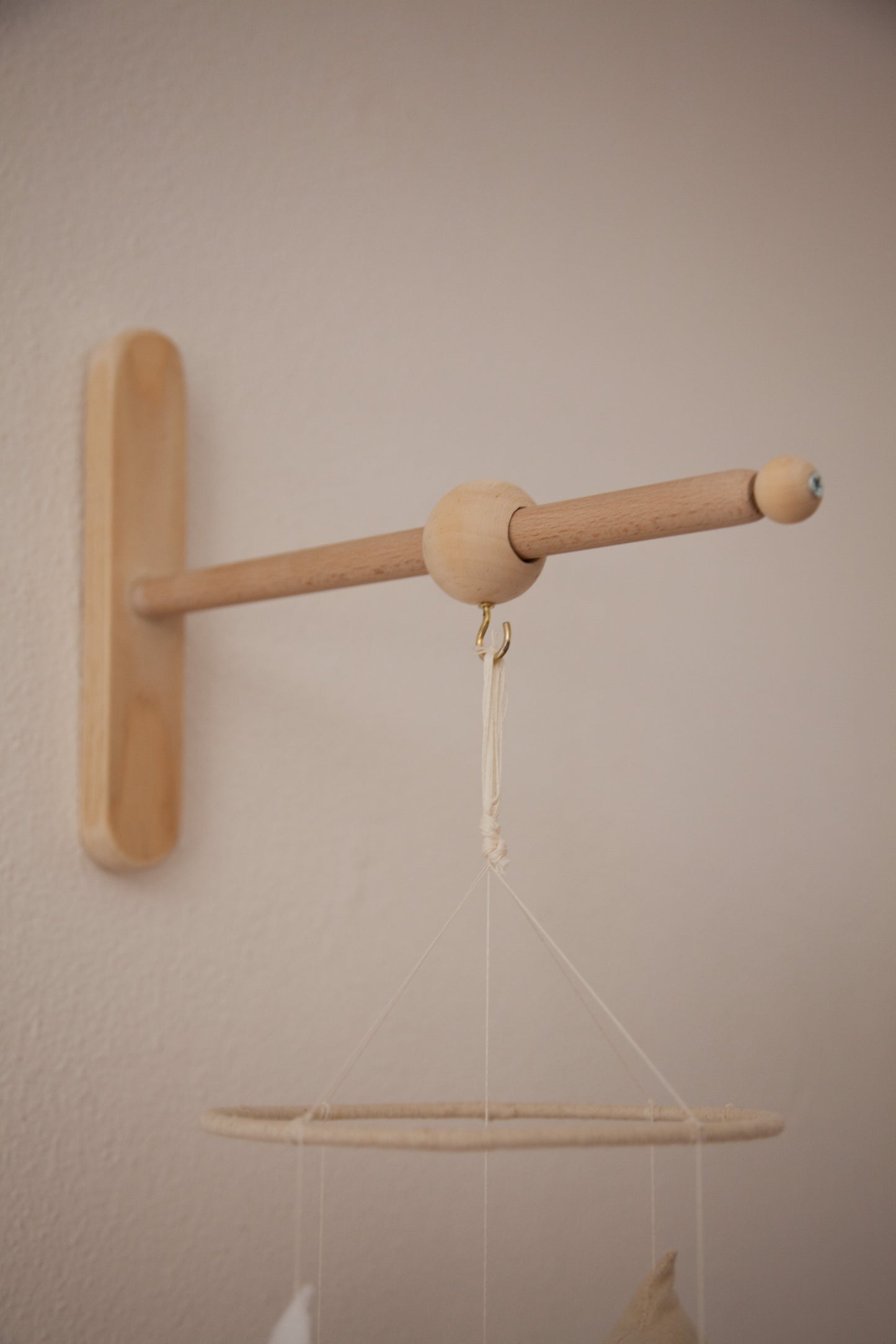 Suporte de Madeira Ajustável